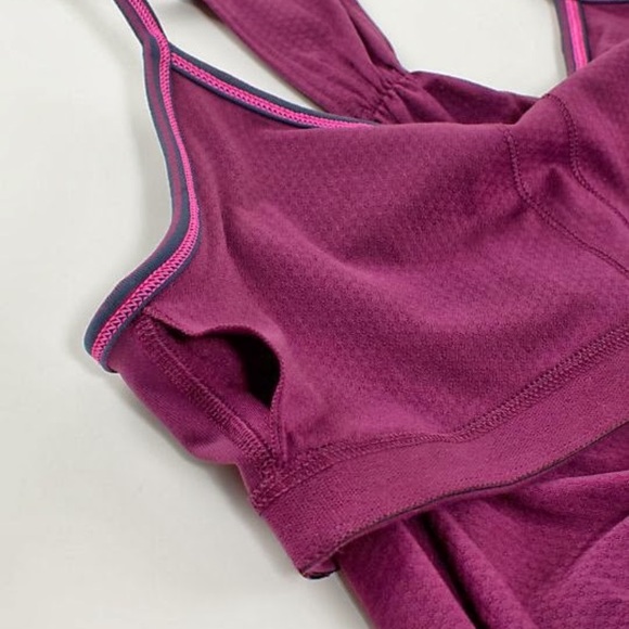 2 Lululemon no limit tank bundle - Picture 4 of 6